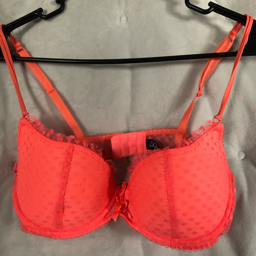 Coral under wire bra